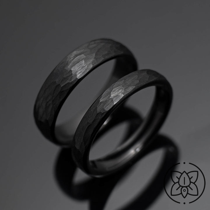 Black Hammered Obsidian Tungsten Wedding Band Set | His and Hers |4mm/6mm Bands