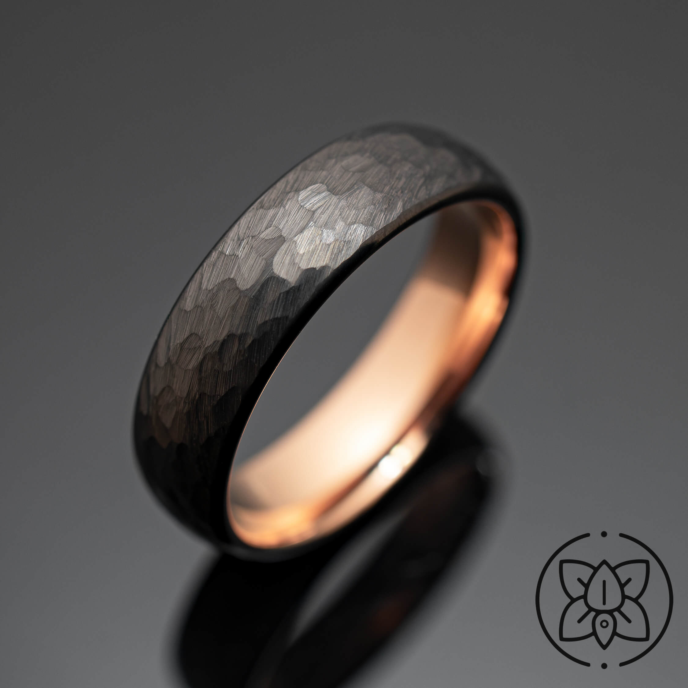 Gunmetal Hammered Rose Gold Wedding Ring - in 6mm Width – The Rose Orchid