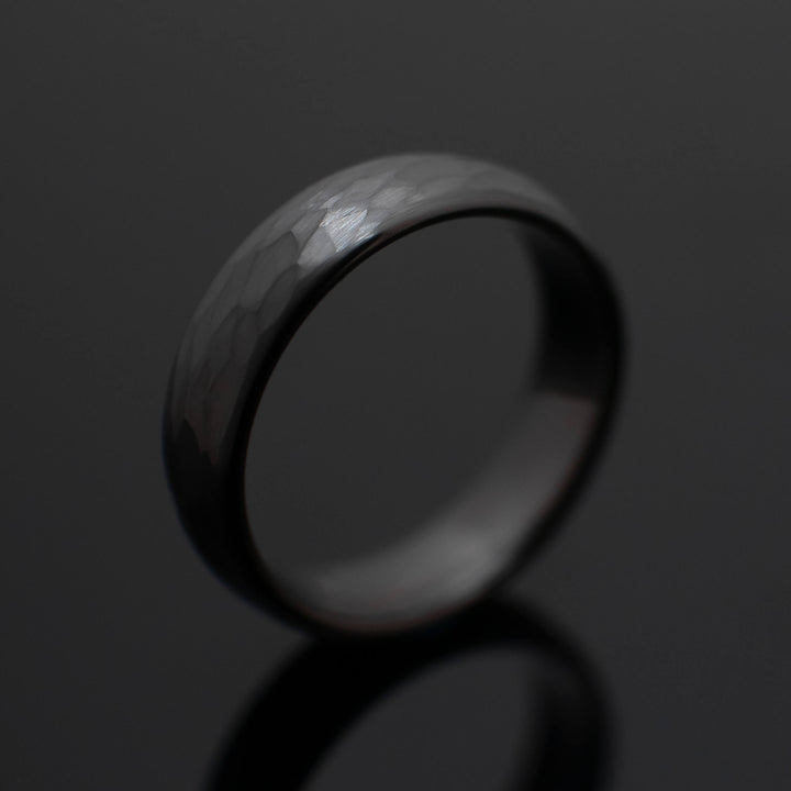 Gunmetal Hammered Wedding Band Set | His and Hers | 4mm/6mm Bands